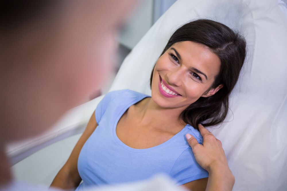 Labioplastyka: co to jest i ile kosztuje ten zabieg?